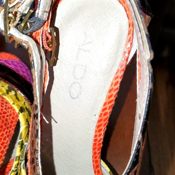 Heels Color Block - Picture 7 of 12